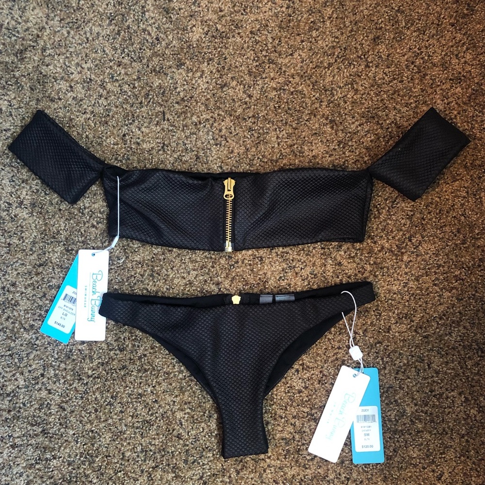 Beach Bunny Zoey set